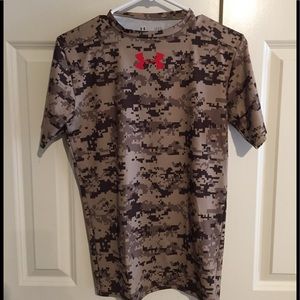 Under Armour heat gear compression top